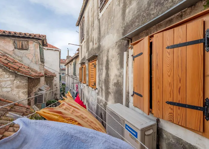 Diocletian\'S Corner
